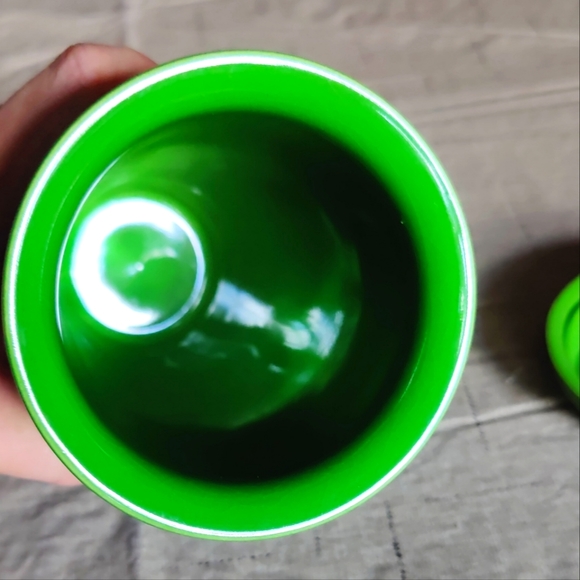 Temptations Polka Dot Ceramic Travel Mug w/ Silicone Sleeve & Lid - Green - Picture 4 of 5